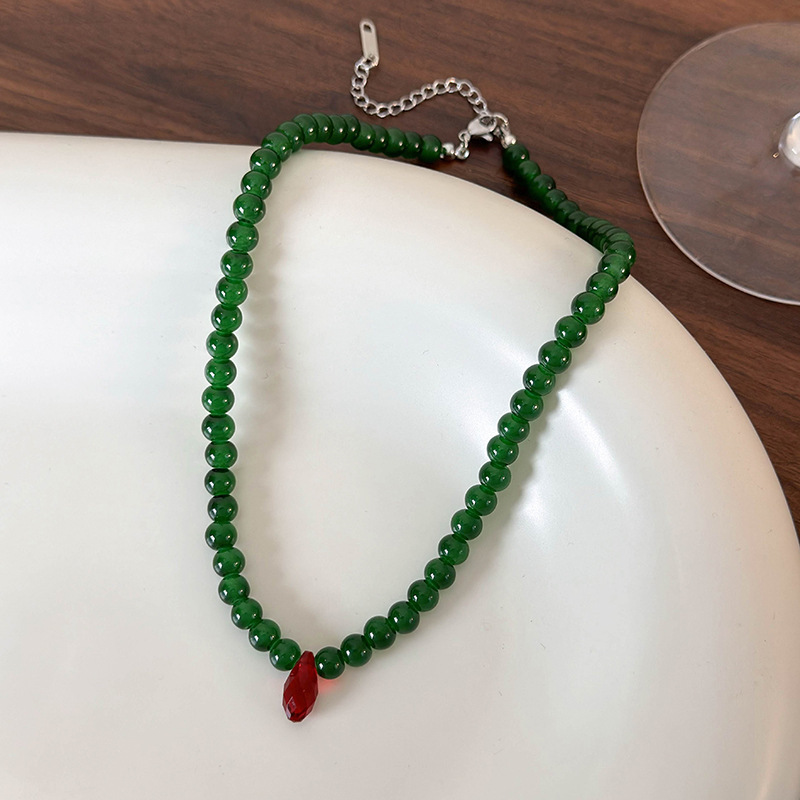 Vintage Fashion Faire - Colar vintage de contas verdes com