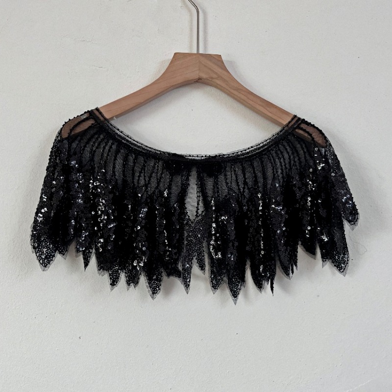 Xaile de renda com lantejoulas - Vintage Fashion Fabrics avaliação e preço