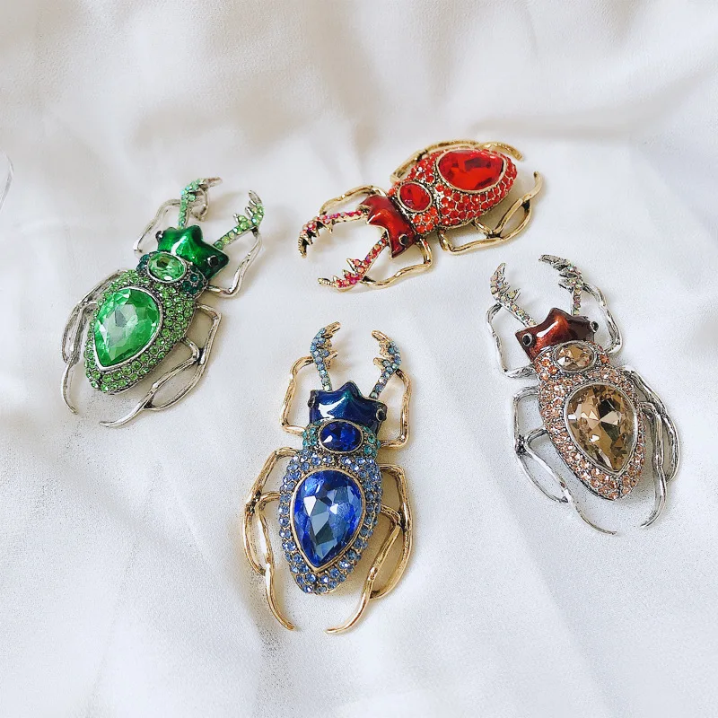 Blucome broches de besouro de  - Vintage Fashion Bug avaliação e preço