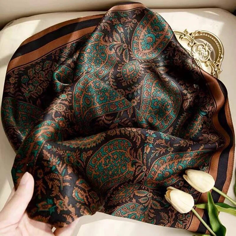 Lenço Quadrado com Estampa Pai - Vintage Fashion Patterns avaliação e preço